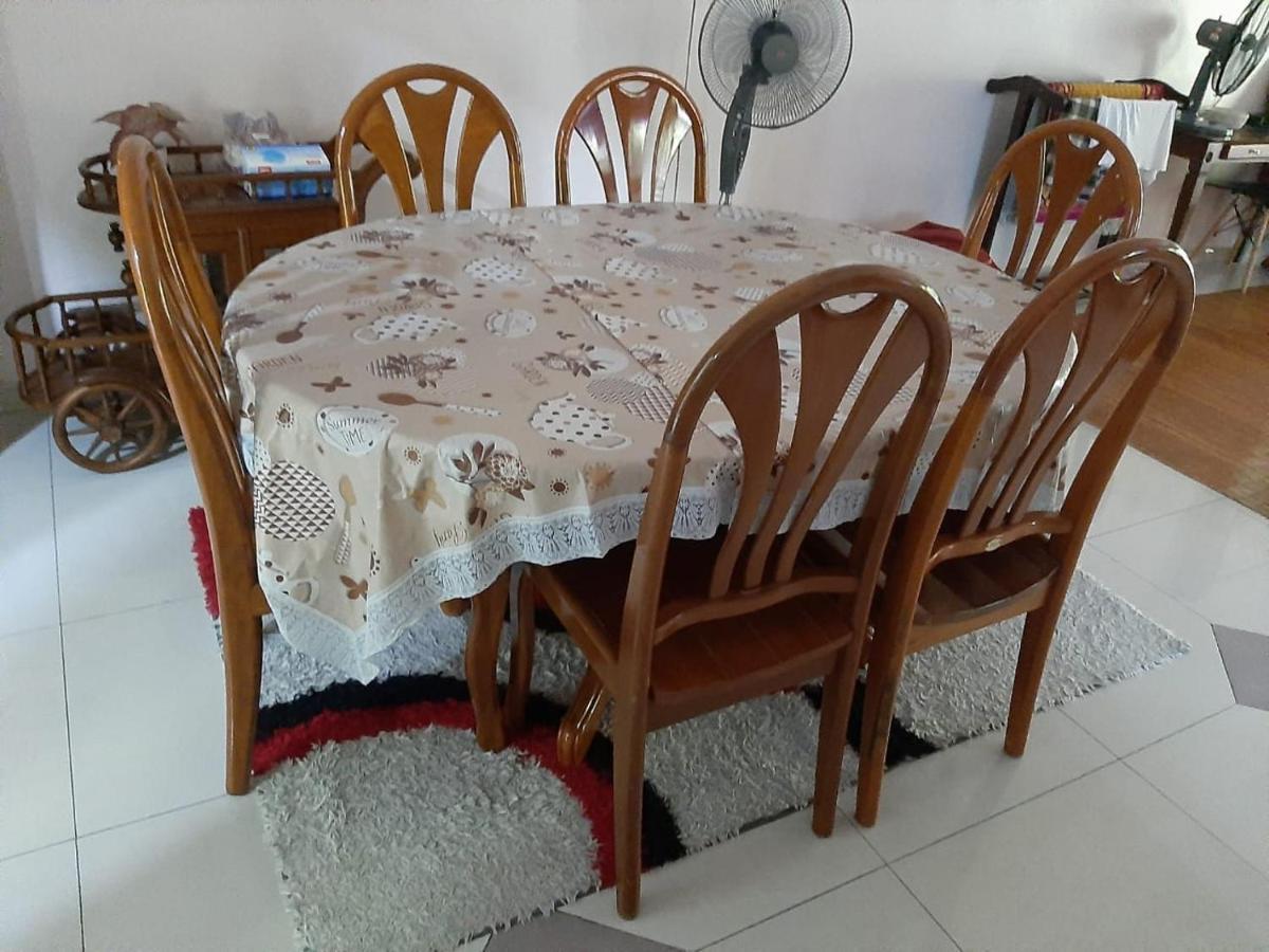 Twin Castle Homestay Kuala Pilah Exterior photo